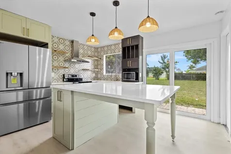 610 SW Old Briar Avenue Port St Lucie FL 34953
