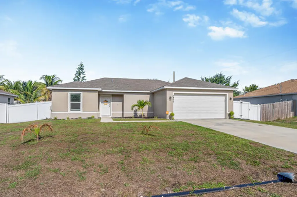 3462 SW San Giorgio Street Port St Lucie FL 34953
