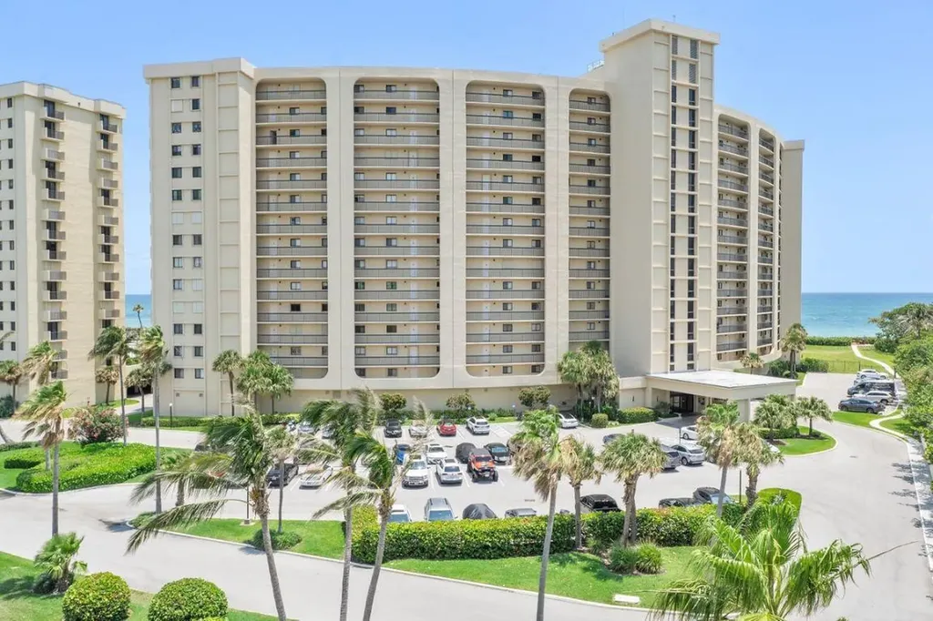 100 Ocean Trail Way Jupiter FL 33477