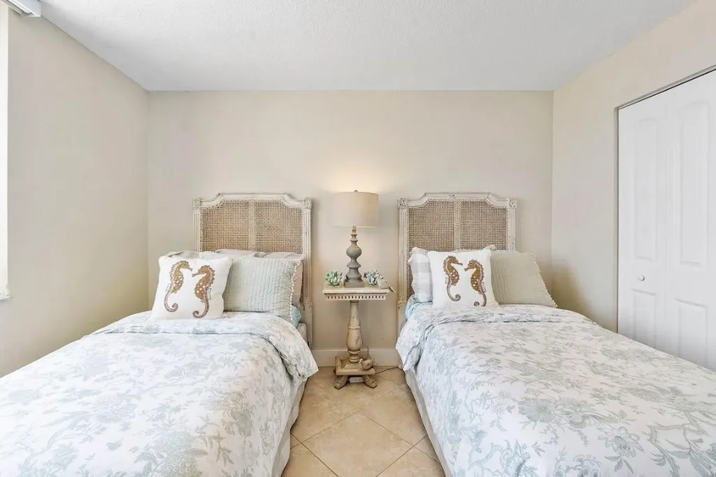 100 Ocean Trail Way Jupiter FL 33477