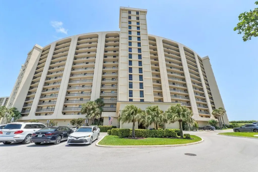 100 Ocean Trail Way Jupiter FL 33477