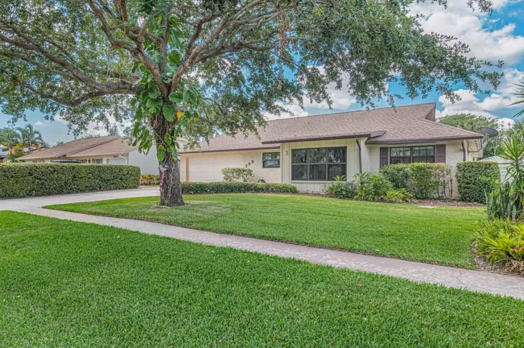 248 SE Villas Street Stuart FL 34994