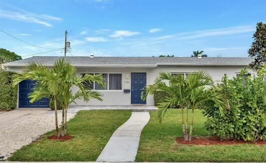 1740 12th Avenue N Lake Worth Beach FL 33460