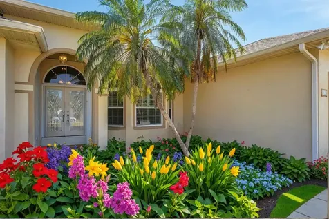 2820 SE Tate Avenue Port St Lucie FL 34984