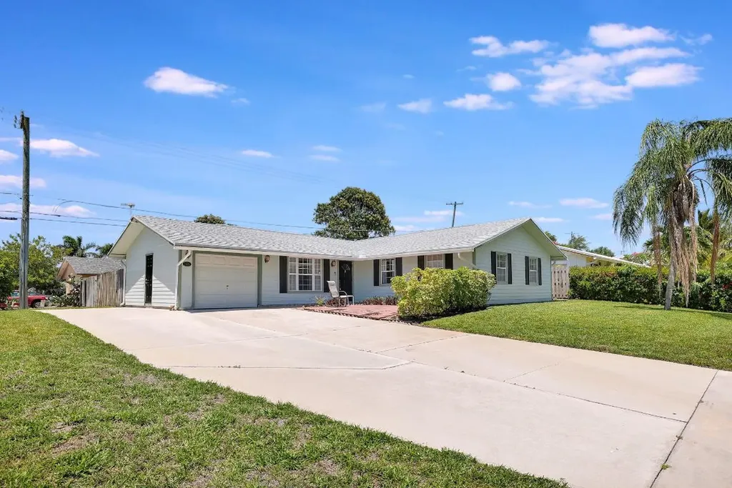 1659 NE 23rd Terrace Jensen Beach FL 34957