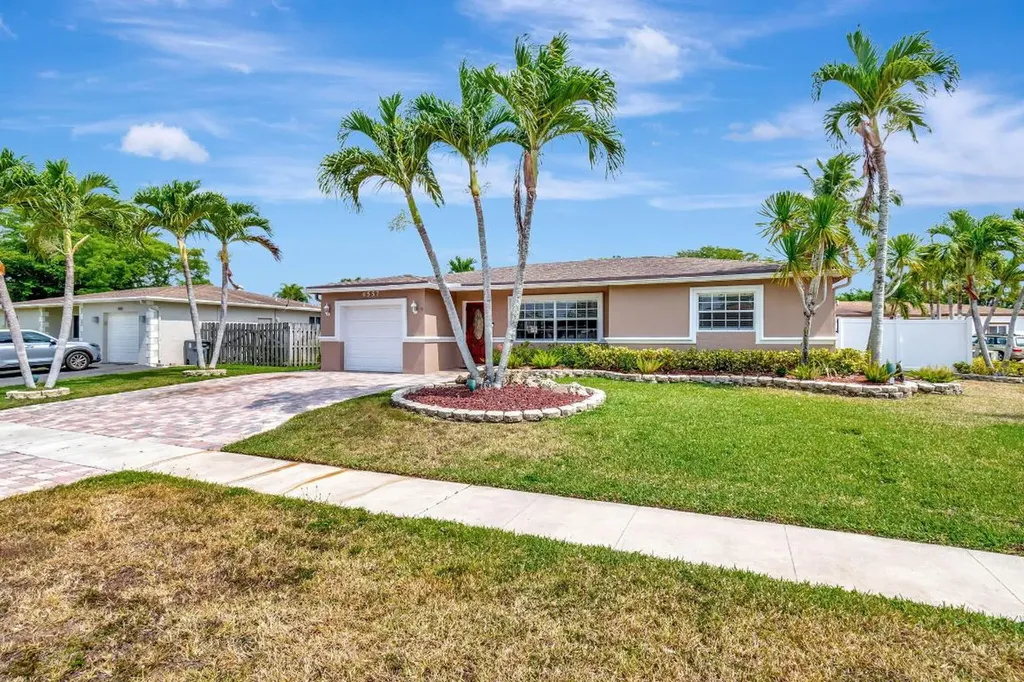 4557 Avalon Street Boca Raton FL 33428