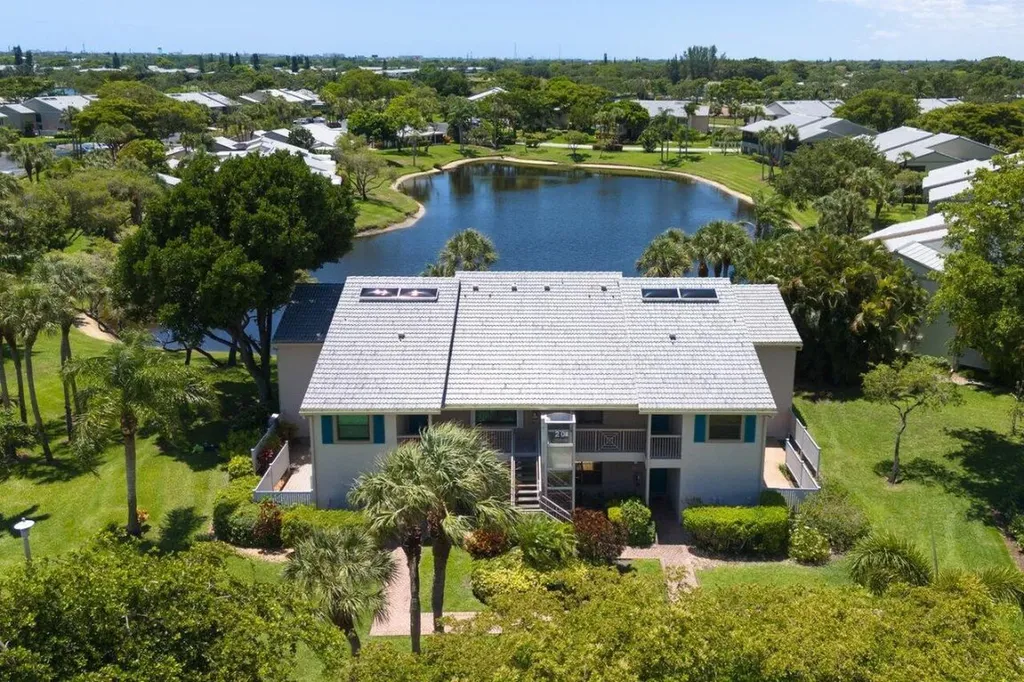 20 Eastgate Drive Boynton Beach FL 33436