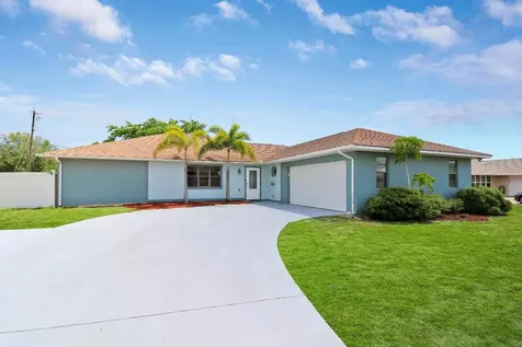 1001 SE Spinnaker Avenue Port St Lucie FL 34983