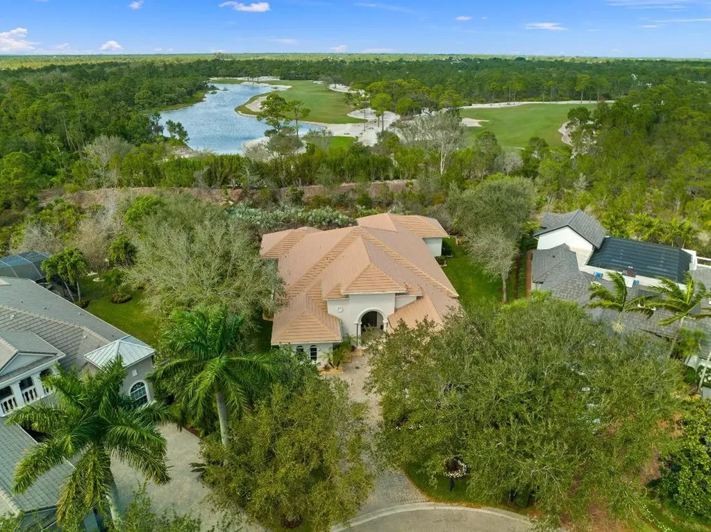 9541 SE Sandpine Lane Hobe Sound FL 33455