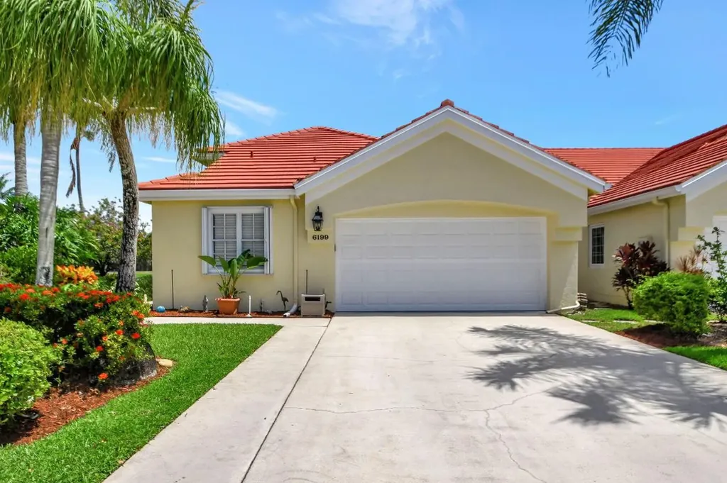 6199 Bear Creek Court Lake Worth FL 33467
