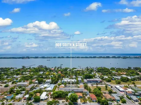 908 S N Street Lake Worth Beach FL 33460