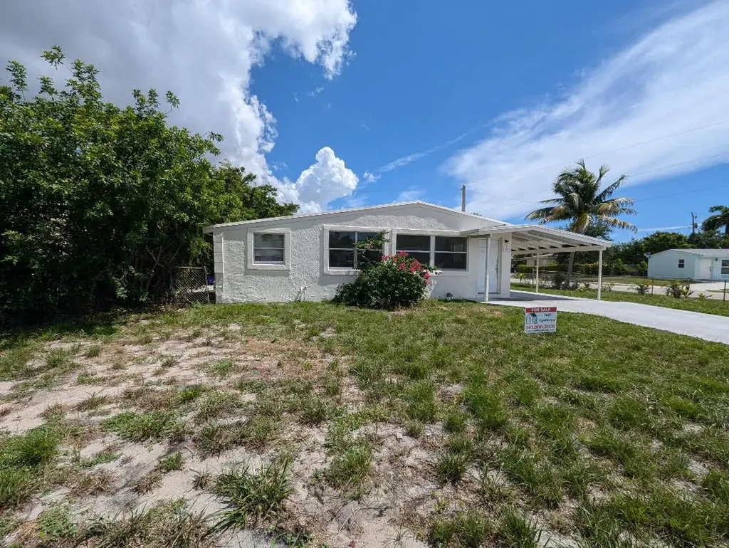 1511 SW 3rd Court Delray Beach FL 33444