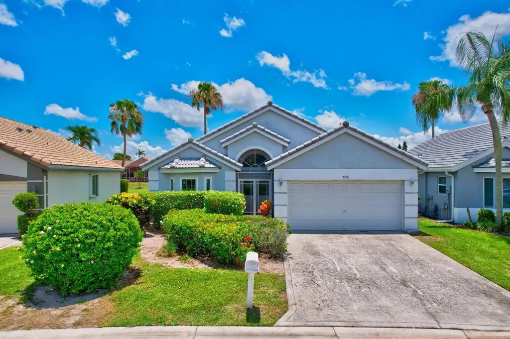 7528 Stirling Bridge Boulevard N Delray Beach FL 33446