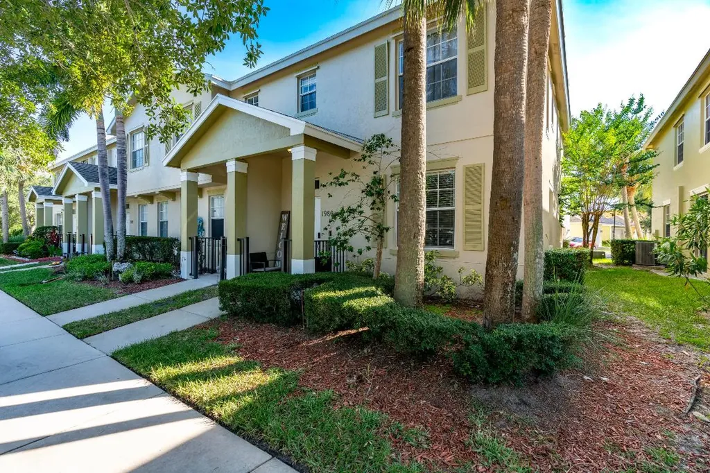 1980 SE High Springs Drive Port St Lucie FL 34952