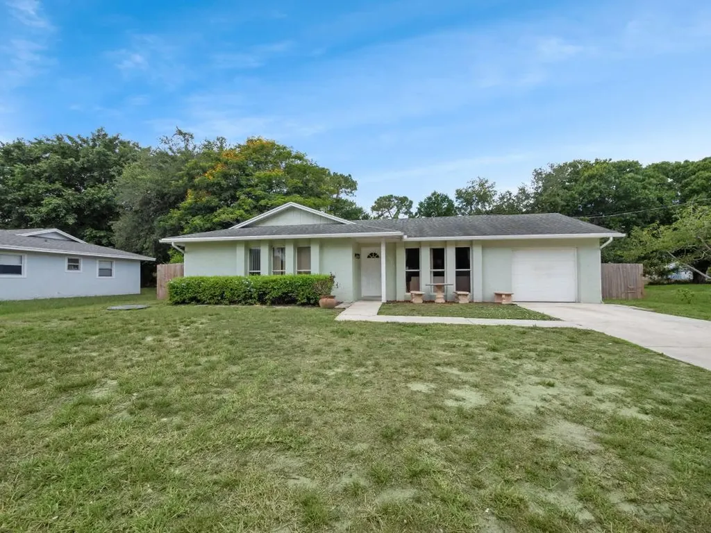 1938 SW Capri Street Port St Lucie FL 34953