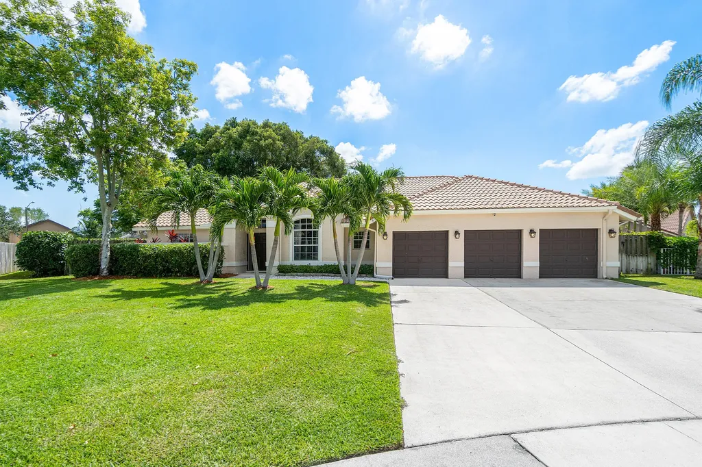 6867 Hatteras Drive Lake Worth FL 33467