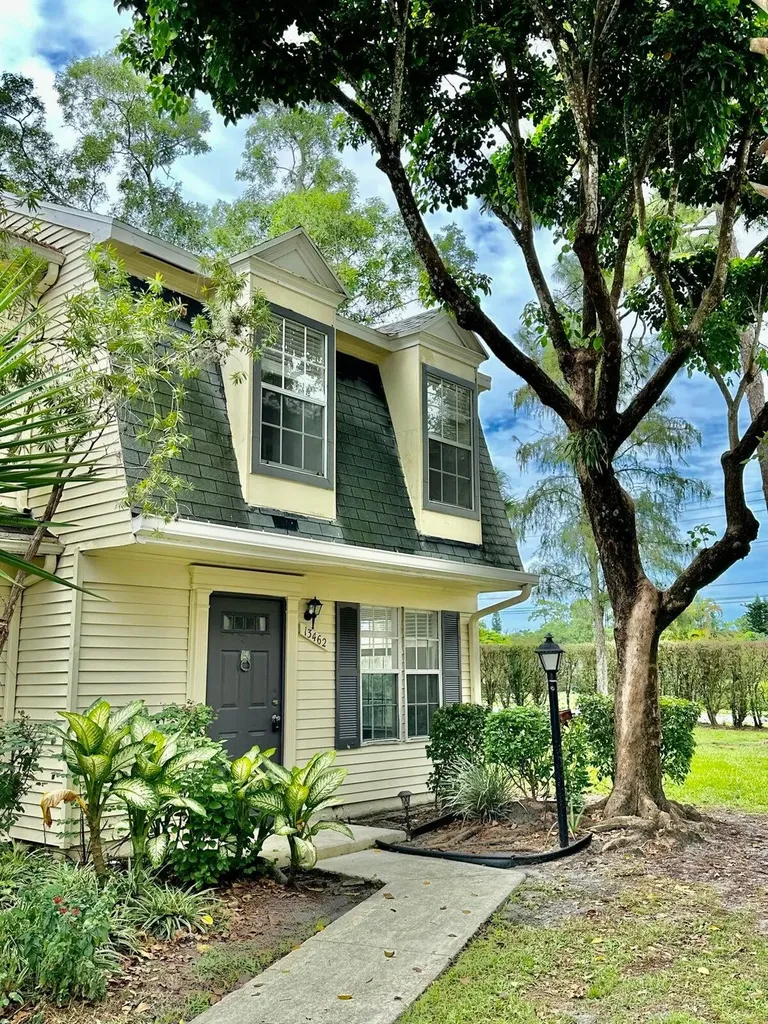 13462 Old Englishtown Road Wellington FL 33414