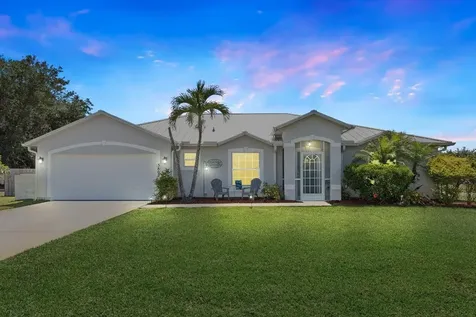 3802 SW Hainlin Street Port St Lucie FL 34953