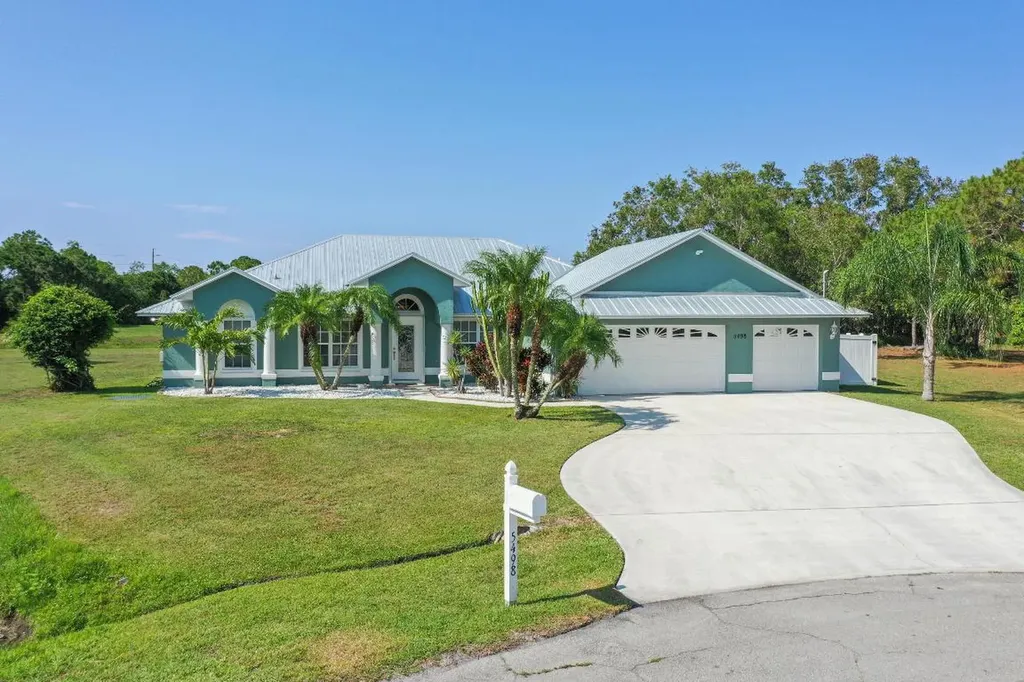 5498 NW Brent Court Port St Lucie FL 34986