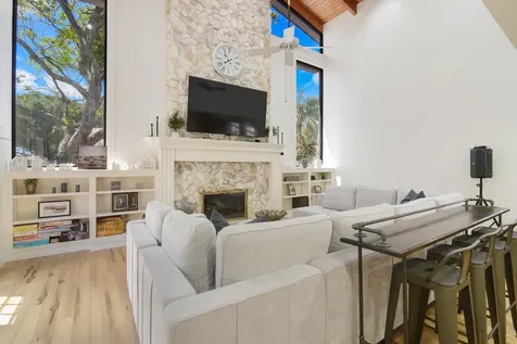8724 NW 27th Street Coral Springs FL 33065