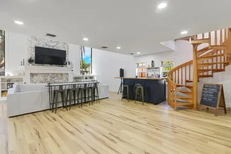 8724 NW 27th Street Coral Springs FL 33065