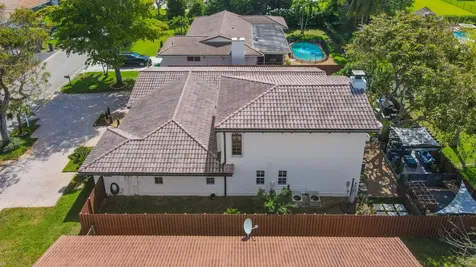 8724 NW 27th Street Coral Springs FL 33065