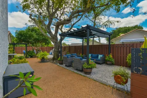8724 NW 27th Street Coral Springs FL 33065