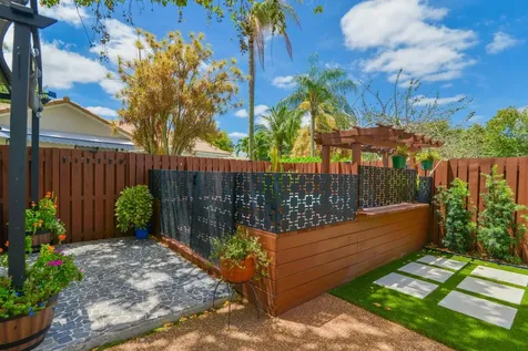 8724 NW 27th Street Coral Springs FL 33065