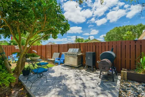 8724 NW 27th Street Coral Springs FL 33065