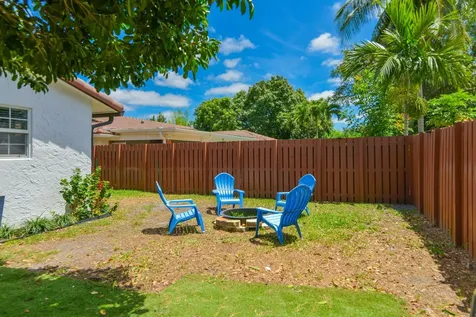8724 NW 27th Street Coral Springs FL 33065