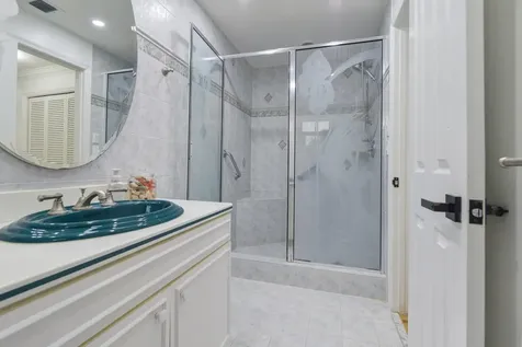 8724 NW 27th Street Coral Springs FL 33065