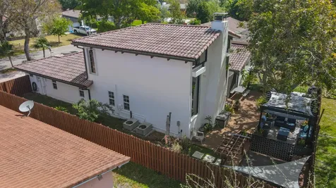 8724 NW 27th Street Coral Springs FL 33065