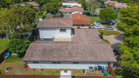8724 NW 27th Street Coral Springs FL 33065