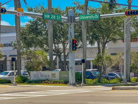 8724 NW 27th Street Coral Springs FL 33065