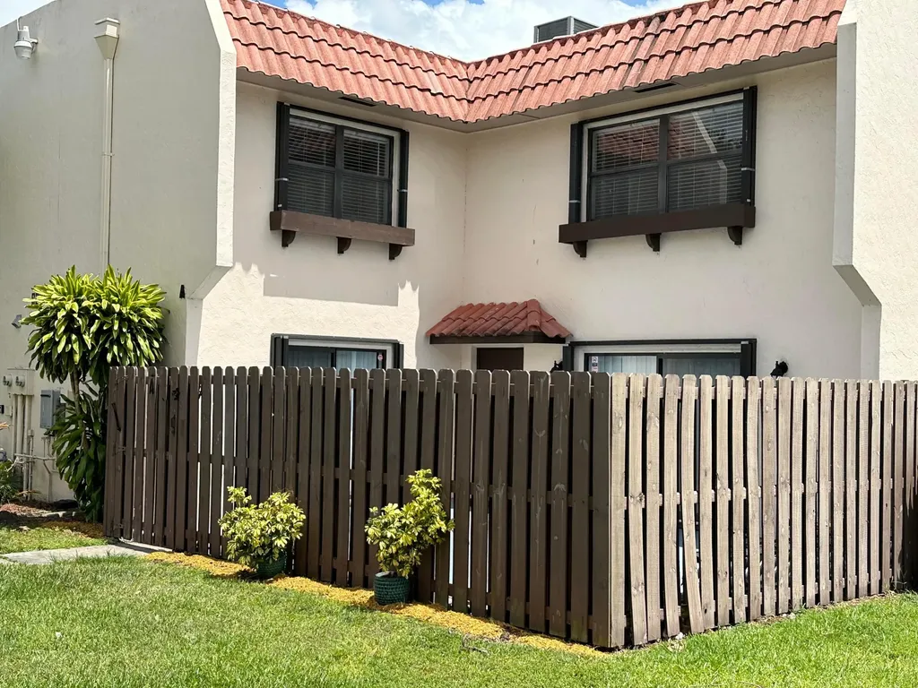 6284 Seven Springs Boulevard Greenacres FL 33463