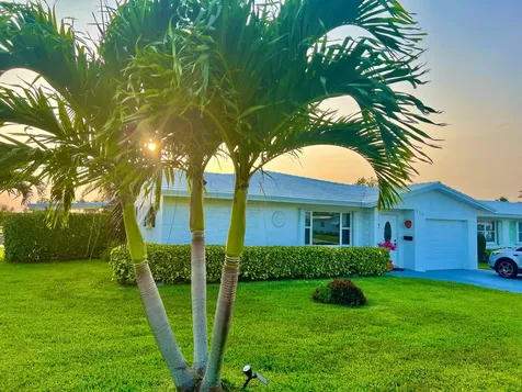 119 SW 18th Street Boynton Beach FL 33426