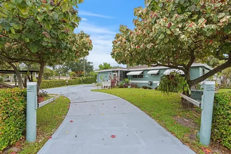 11701 Oleander Drive Royal Palm Beach FL 33411