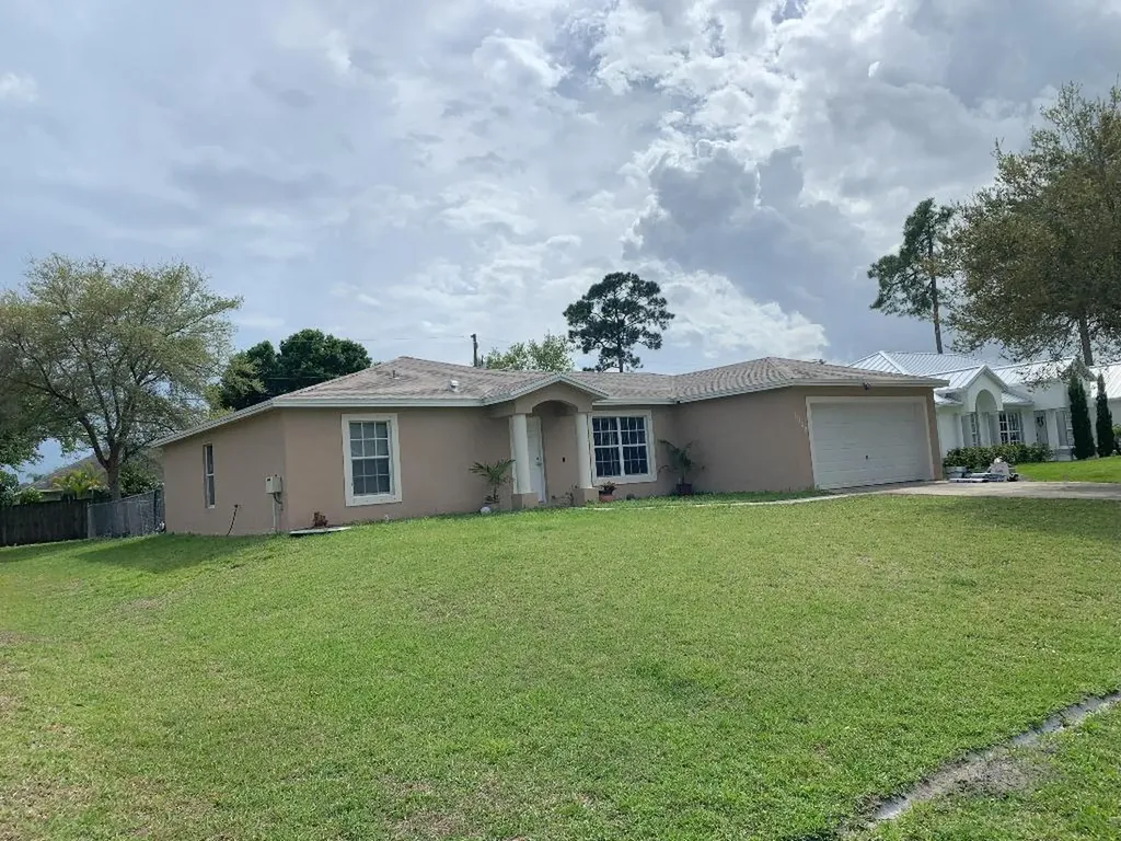 1062 SW Macao Avenue Port St Lucie FL 34953
