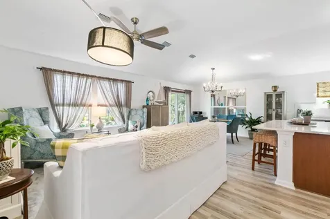 18 Las Casitas Boulevard Palm Coast FL 32137