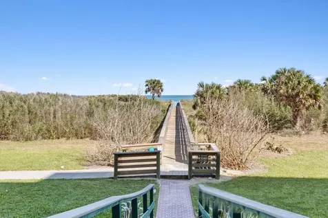 18 Las Casitas Boulevard Palm Coast FL 32137