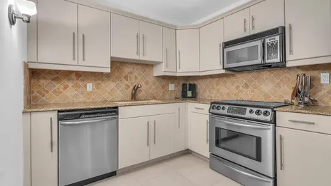 1801 S Flagler Drive West Palm Beach FL 33401