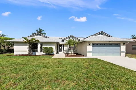 1342 SE Concha Street Port St Lucie FL 34983