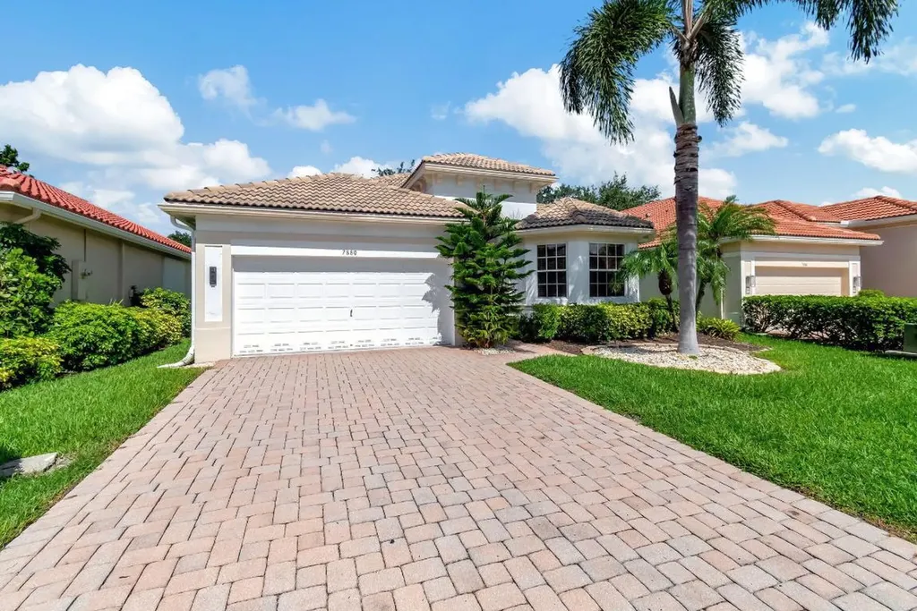 7880 Monarch Court Delray Beach FL 33446
