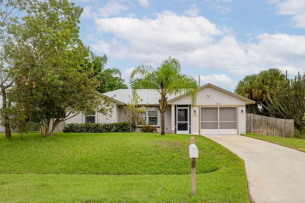 873 SW Haas Avenue Port St Lucie FL 34953