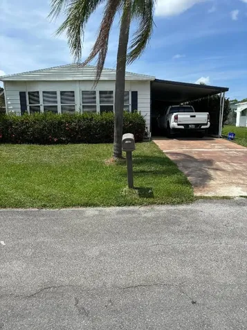 27 Galeria Way Port St Lucie FL 34952