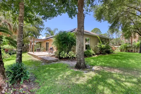 867 Peyton Avenue Palm Bay FL 32908