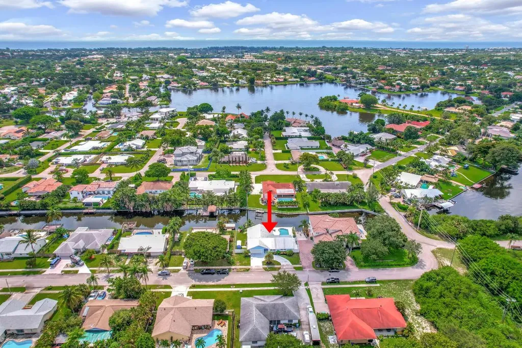 3718 Diane Drive Boynton Beach FL 33435