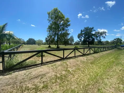 2098 Johnston Road Fort Pierce FL 34951
