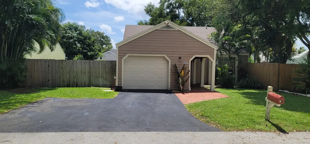 492 Sweet Wood Way Wellington FL 33414
