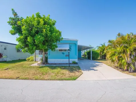 102 N Warner Drive Jensen Beach FL 34957
